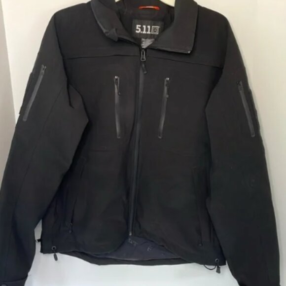 5.11 Men's Medium SABRE JACKET 2.0 Tactical Wind and water repellant - Picture 1 of 11